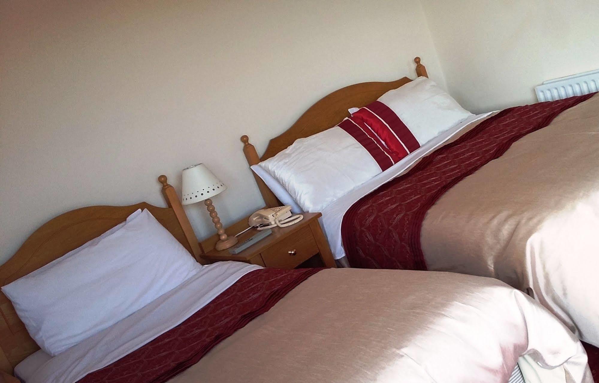 בליליפין The Strand Hotel מראה חיצוני תמונה